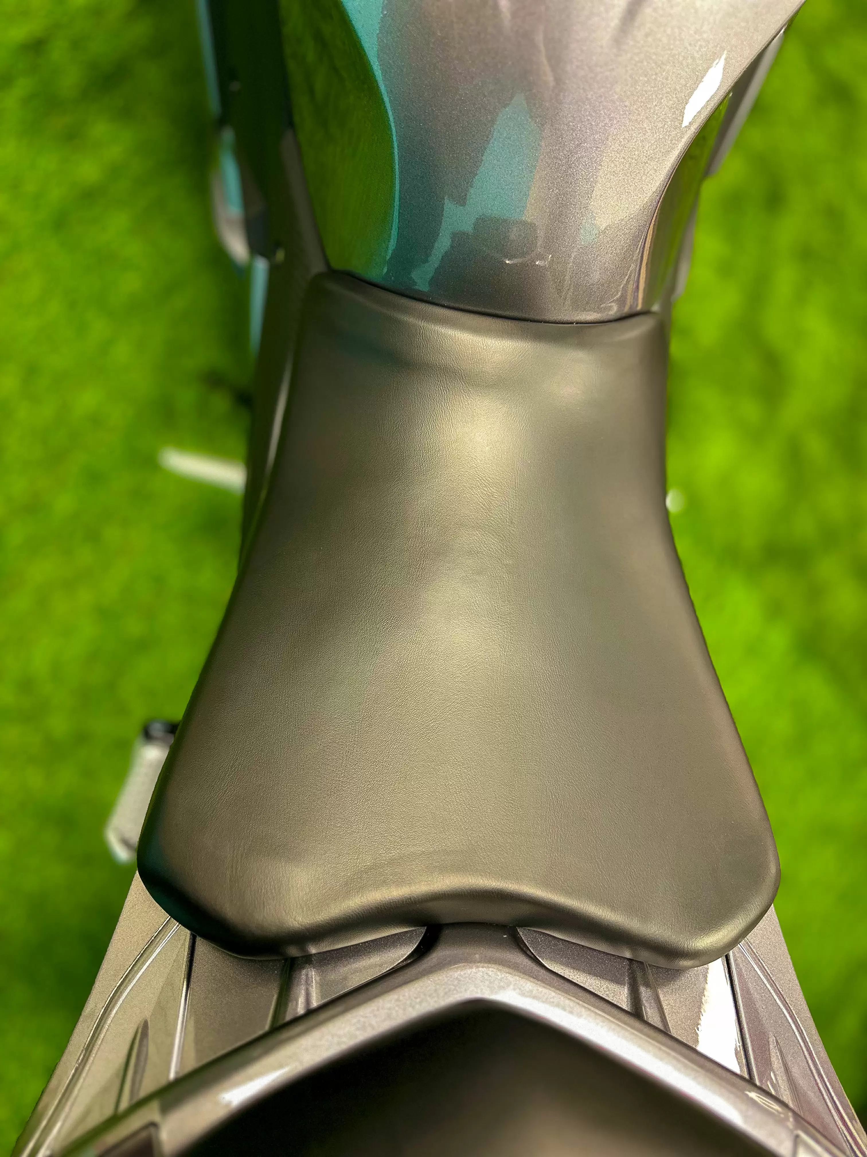 Электромотоцикл Ducati Panigale (серый)