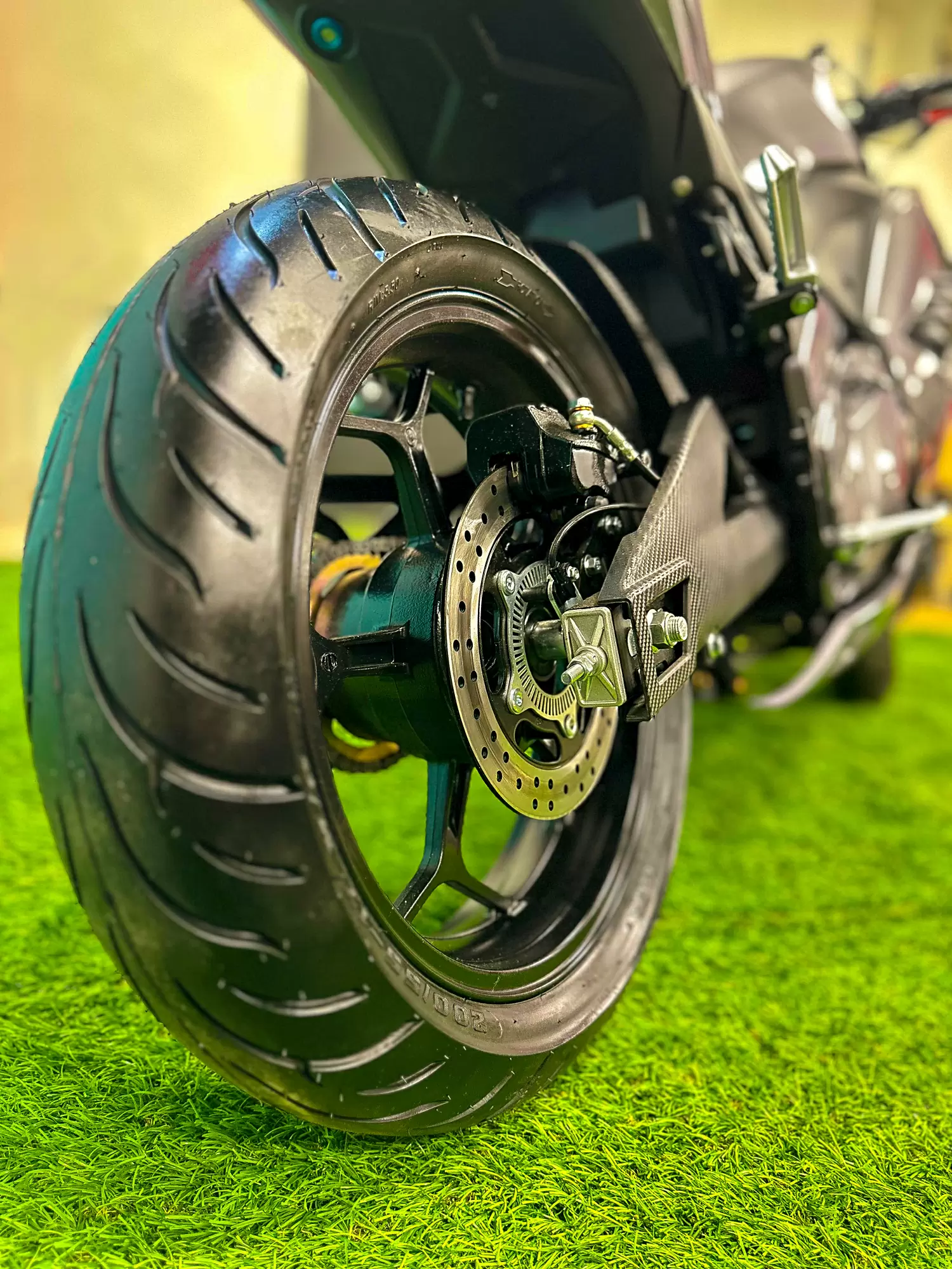 Электромотоцикл Ducati Panigale (серый)