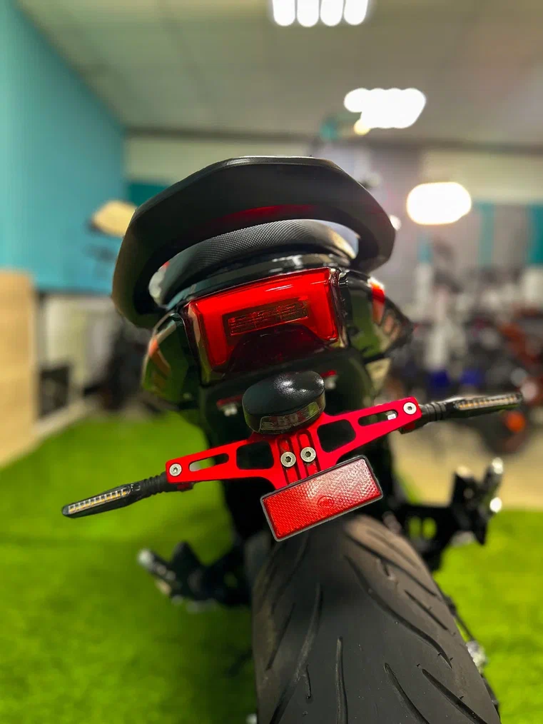 Электромотоцикл Ducati Diavel (с пробегом)